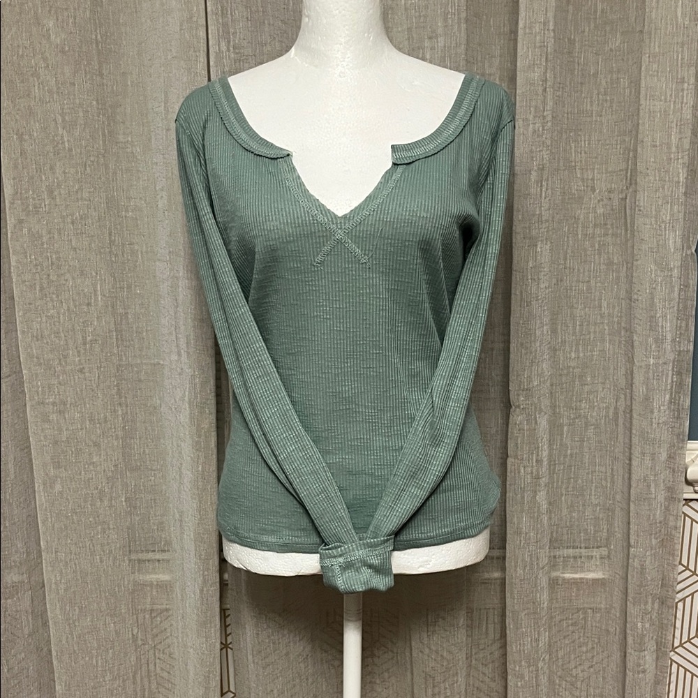 Chic Long Sleeve Top in Sage Green